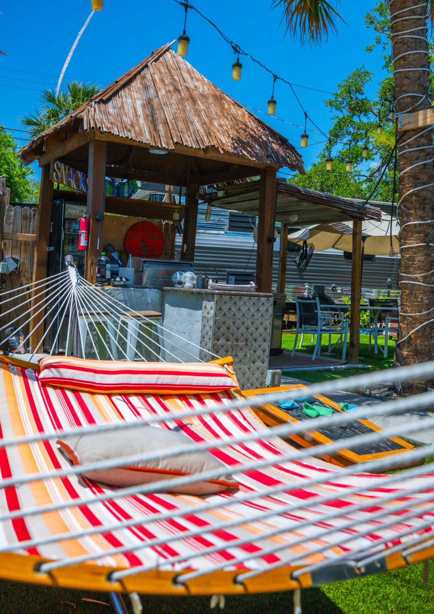 World Solo Travel'S Welcomed At St Pete Home Сейнт Питърсбърг Екстериор снимка